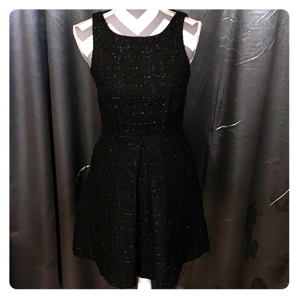 Jennifer López holiday party dress